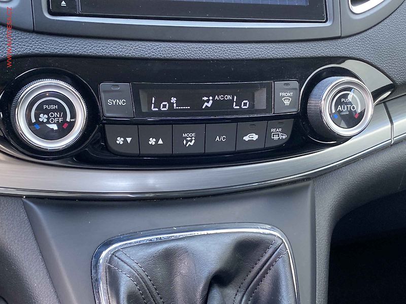 Honda CR-V (2015) 1.6 i-DTEC, LifeStyle, navi - fotka 15 z 19
