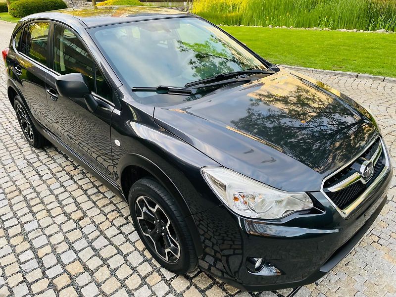 Subaru XV 2.0i 4x4 110KW MANUÁL SERVISKA - fotka 8 z 45