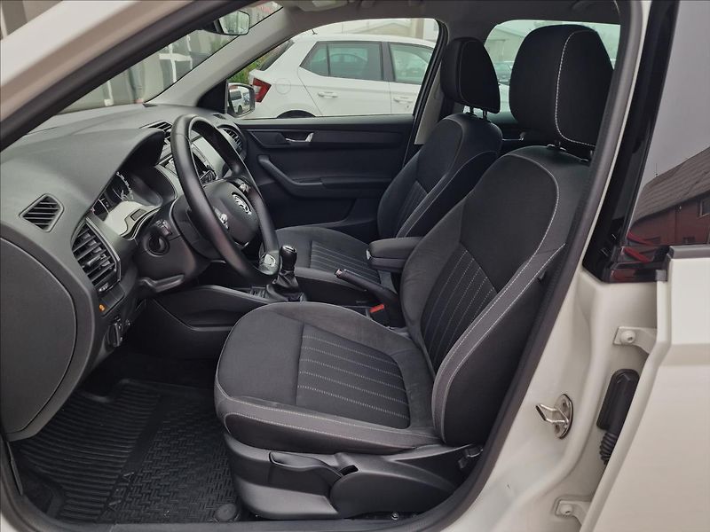 Škoda Fabia 1.0 TSI Style,původ ČR,1.Maj. - fotka 19 z 49