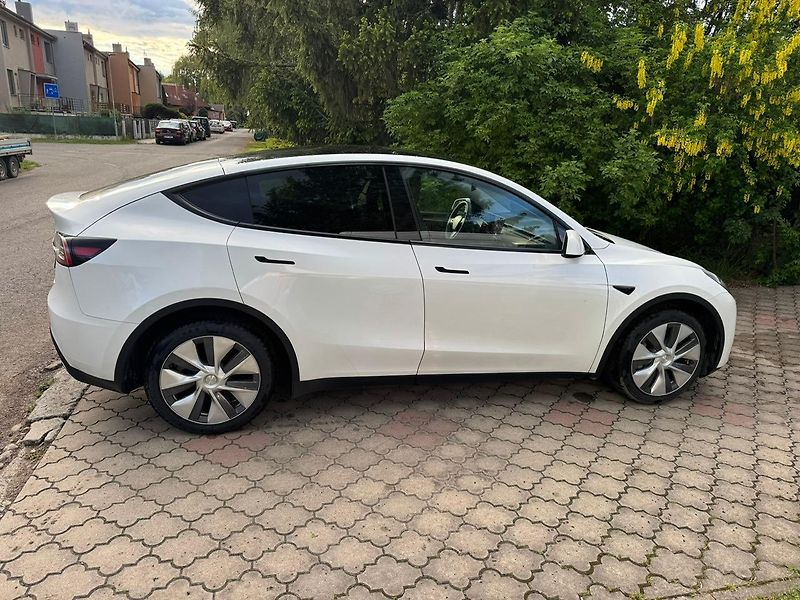 Tesla Model Y PODĚBRADY LR DM   91% - fotka 7 z 44