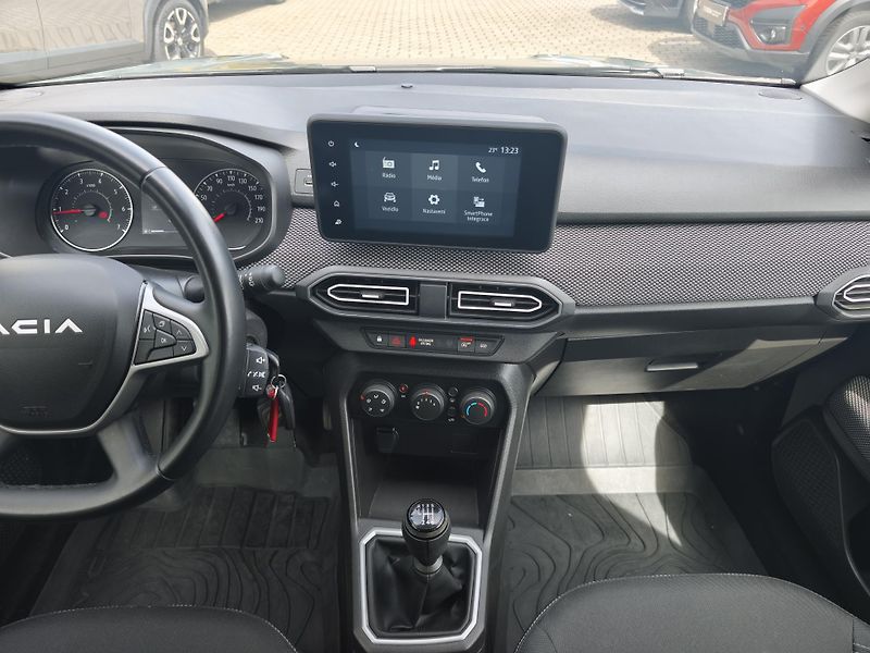 Dacia Jogger 2024 ČR TCe 110 REZERVACE - fotka 11 z 28