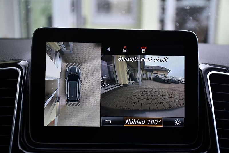 Mercedes-Benz GLE 350D 4MATIC VZDUCH ČR - fotka 32 z 42