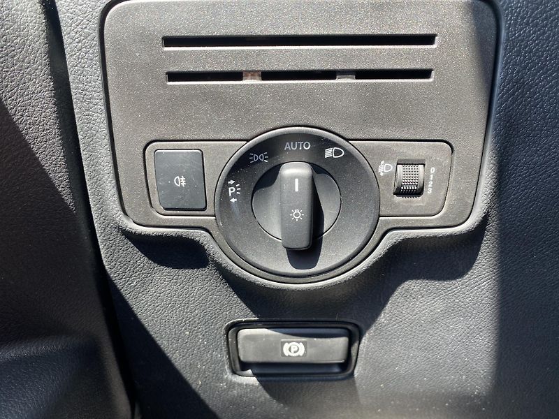 Mercedes-Benz Vito 114 CDI -6 MÍST-KLIMA-LONG-DPH - fotka 15 z 35