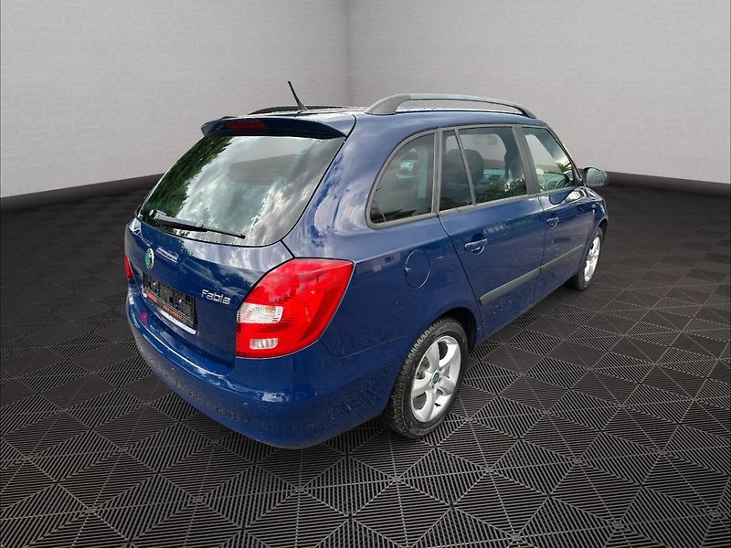 Škoda Fabia (2012) 1,2TSI 77KW Family - fotka 7 z 23