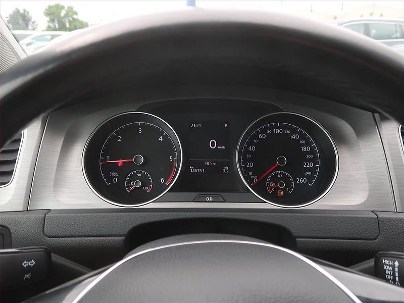Volkswagen Golf (2016) 1.6 TDI, Automat, Tempomat - fotka 11 z 18