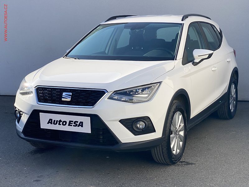 Seat Arona (2019) 1.6 TDi, Style, LED, TZ - fotka 3 z 17
