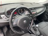 Alfa Romeo Giulietta (2011) 2.0 JTD, Distinctive, xenon - náhled 11