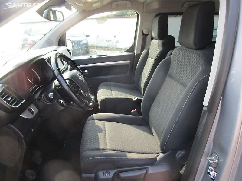 Opel Zafira 2,0HDI-110KW-STK 9/2027 - fotka 14 z 28