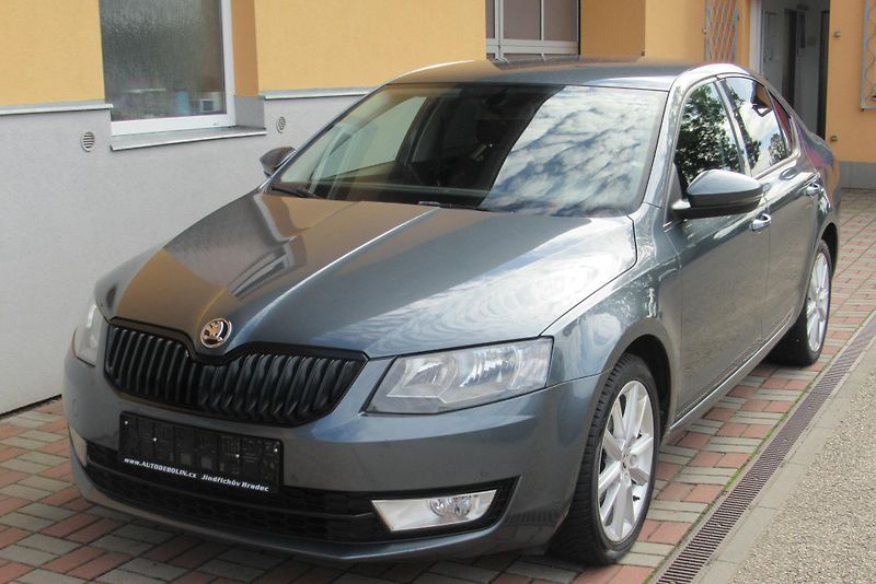 Škoda Octavia 1.6 TDI AUT. KLIMA PŮVOD ČR - fotka 7 z 22
