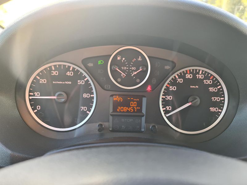 Fiat Scudo (2015) LONG 2.0 120-KW KLIMA OLOMOUC - fotka 51 z 92