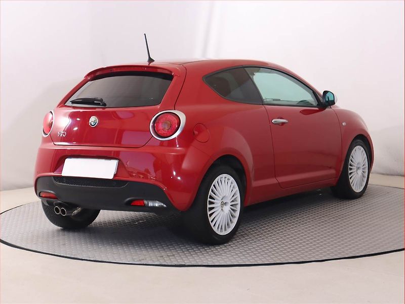 Alfa Romeo MiTo (2016) 1.4 TB MultiAir, Automat - fotka 5 z 18