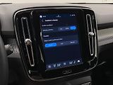 Volvo XC40 PURE ELECTRIC REZERVACE - náhled 46