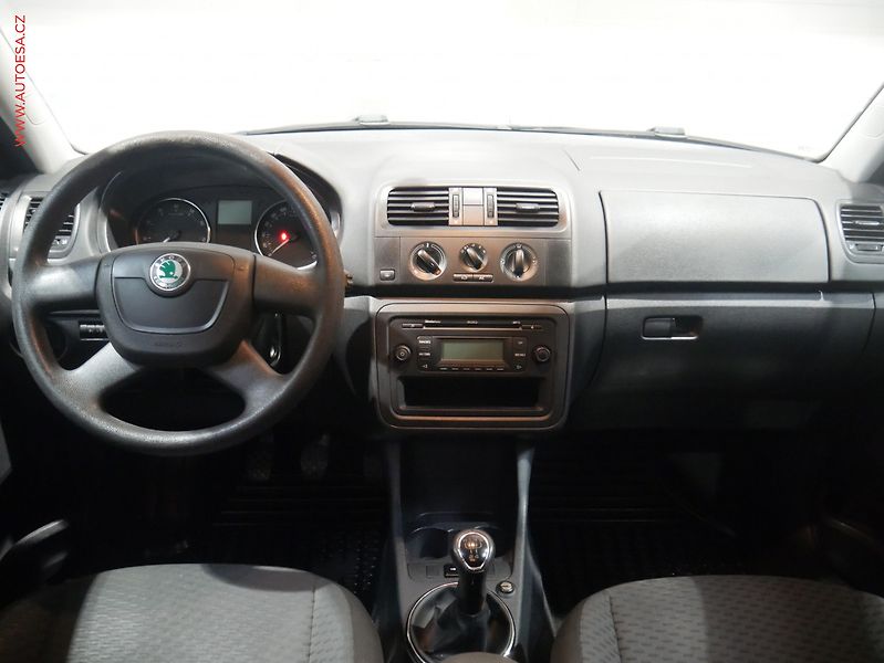 Škoda Fabia (2012) 1.2TSi, ČR, Ambition - fotka 8 z 16