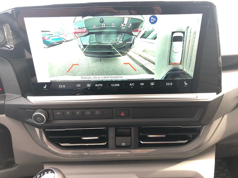 Volkswagen Caravelle (2025) Style 2.0 TDI DR - fotka 21 z 28