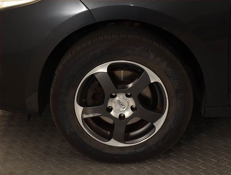 Renault Mégane (2010) 1.6 16V, po STK, dobrý stav - fotka 13 z 14
