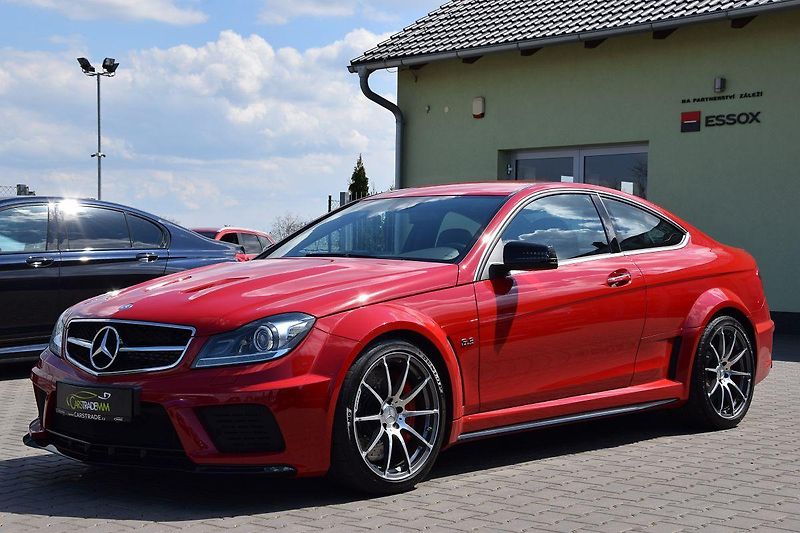 Mercedes-Benz Třídy C 63AMG BLACK-SERIES*6tKM!RARITA - fotka 34 z 43