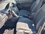 Volkswagen Golf (2005) 1.9 TDi, AT - náhled 9