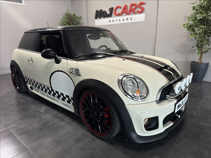 Mini Cooper 1,6   JWC RECARO SUPERSPRINT - fotka 2 z 34