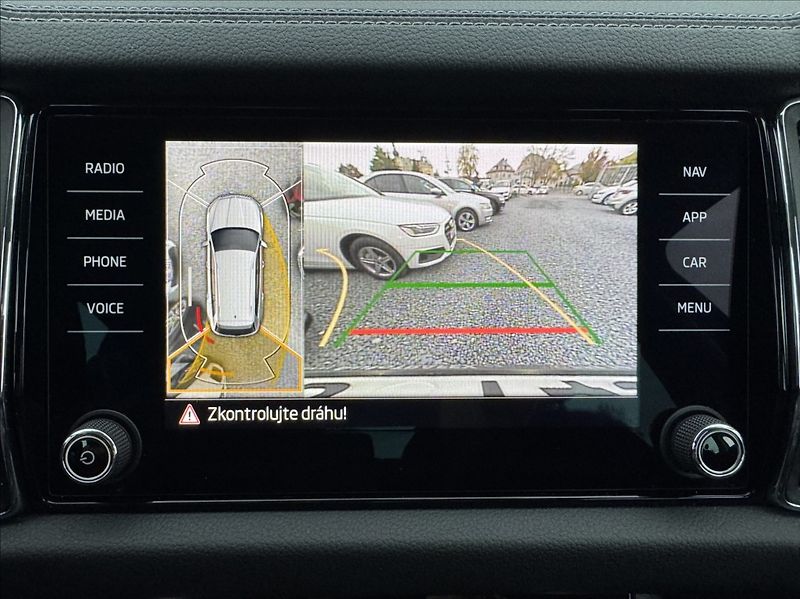 Škoda Kodiaq 1,5 TSI DSG Style Exclusive ČR - fotka 44 z 50