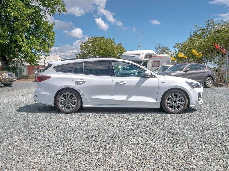 Ford Focus (2025) ČR 1.0T 114KW mat – ST-line - fotka 4 z 52