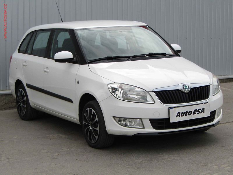 Škoda Fabia (2011) 1.6 TDi, ČR, servis.kniha, AC - fotografie inzerátu
