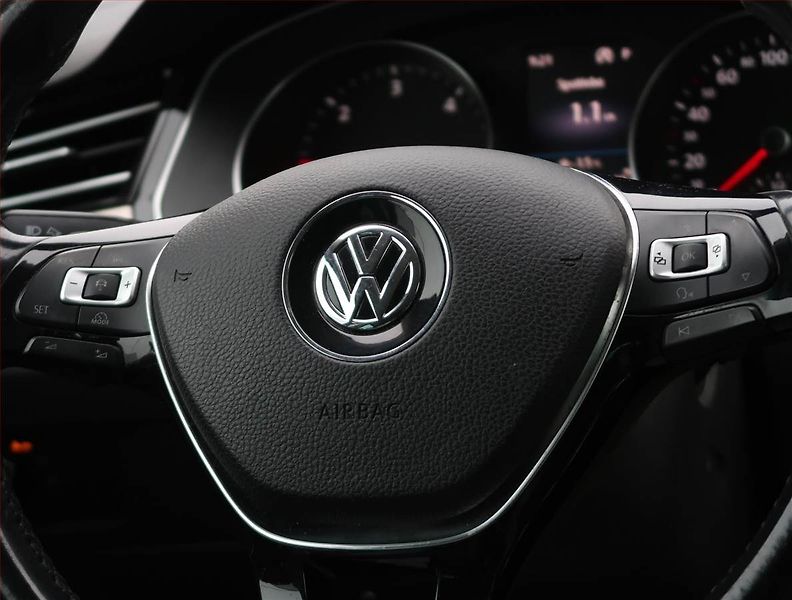 Volkswagen Passat (2016) Highline 2.0 TDI, Automat - fotka 21 z 21