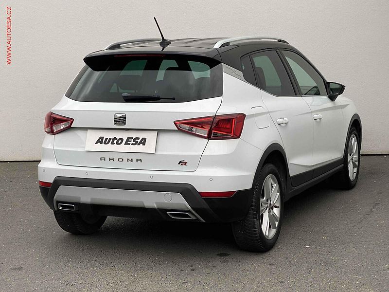Seat Arona (2020) 1.0 TSi, FR, LED, navi - fotka 4 z 18