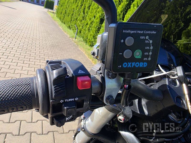 Honda CB 1000 R (2009) ABS - fotka 14 z 18