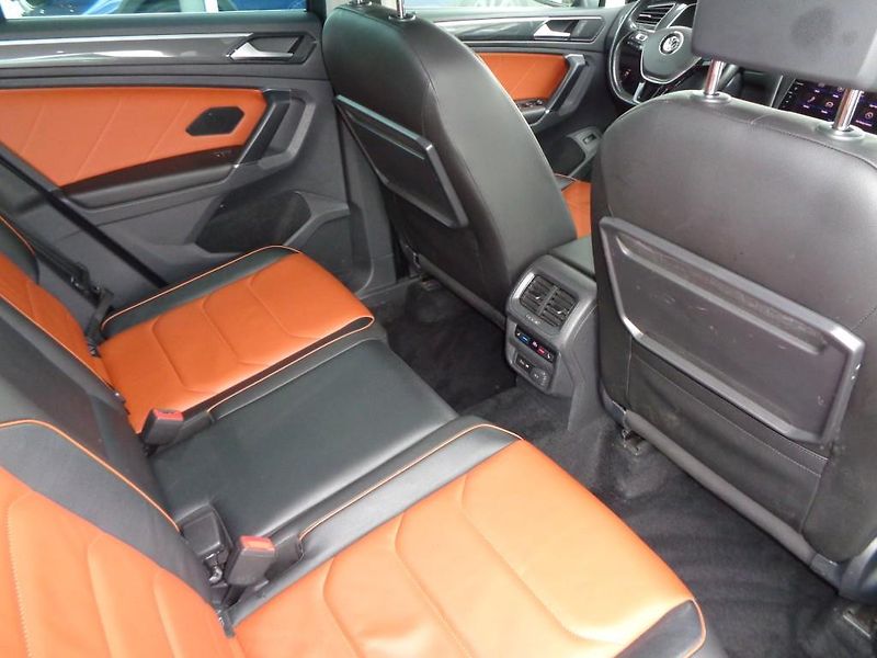Volkswagen Tiguan 2.0 TSI DSG Highline 4Motion 1 - fotka 25 z 30