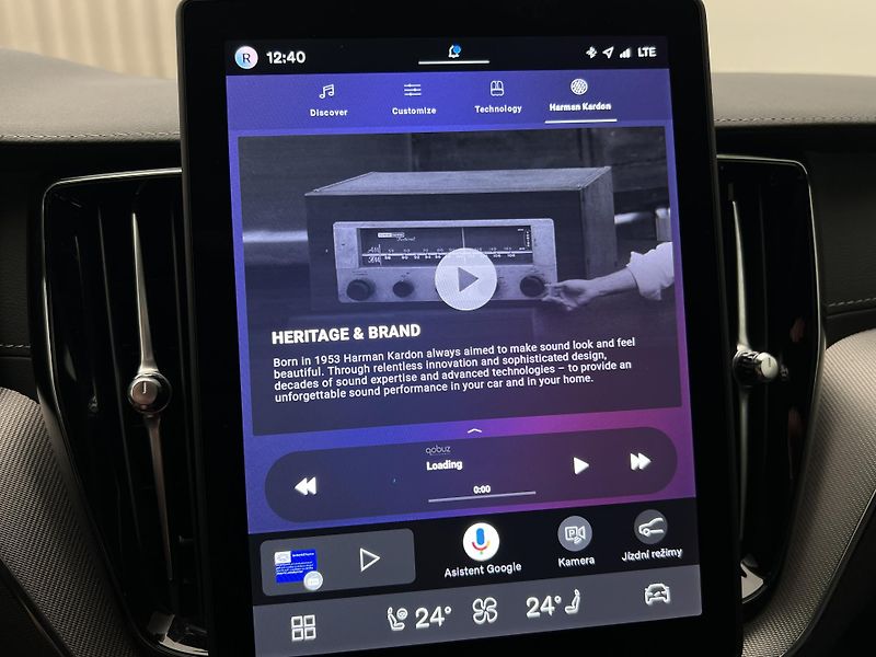 Volvo XC60 T8 AWD ULTRA BLACK RECHARGE CZ - fotka 45 z 50