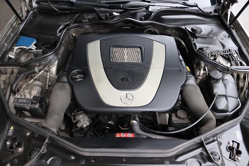 Mercedes-Benz CLS CLS 350 200kW - fotka 50 z 50