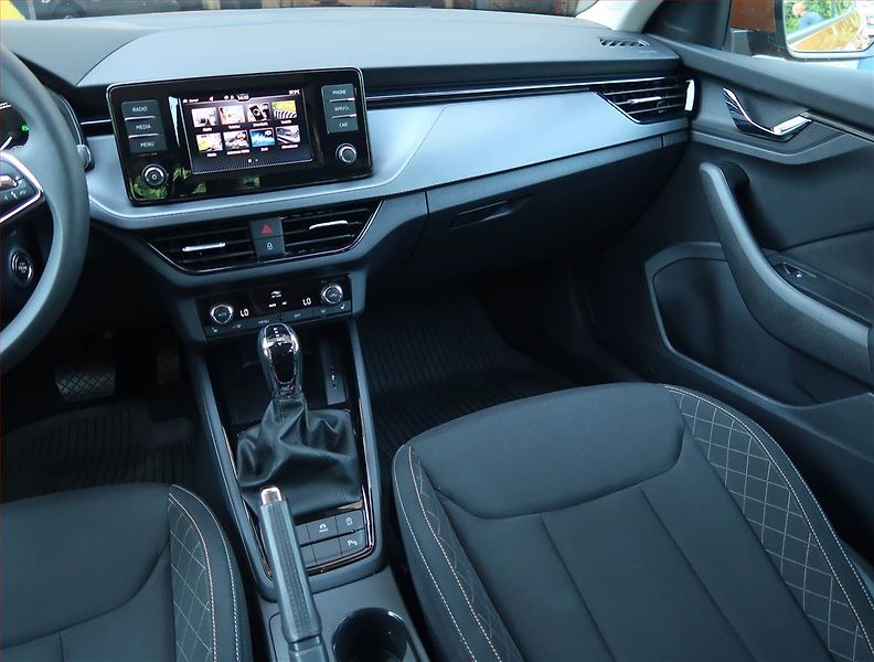 Škoda Kamiq (2023) Ambition 1.0 TSI, DSG - fotka 8 z 17