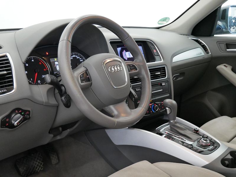 Audi Q5 - fotka 14 z 25