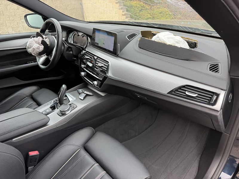 BMW Řada 6 GT 630D 195kW  M SPORT  - fotka 15 z 25