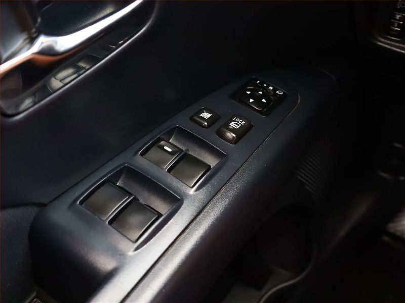 Peugeot 4007 (2007) 2.2 HDI, 4X4, Park. senzory - fotka 13 z 16