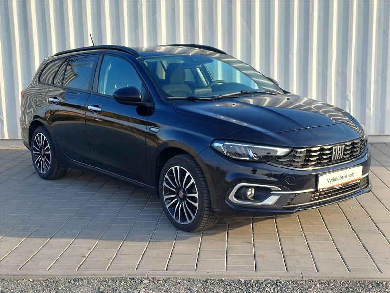 Fiat Tipo 1,5   MHEV 96kW Automat - fotka 3 z 28