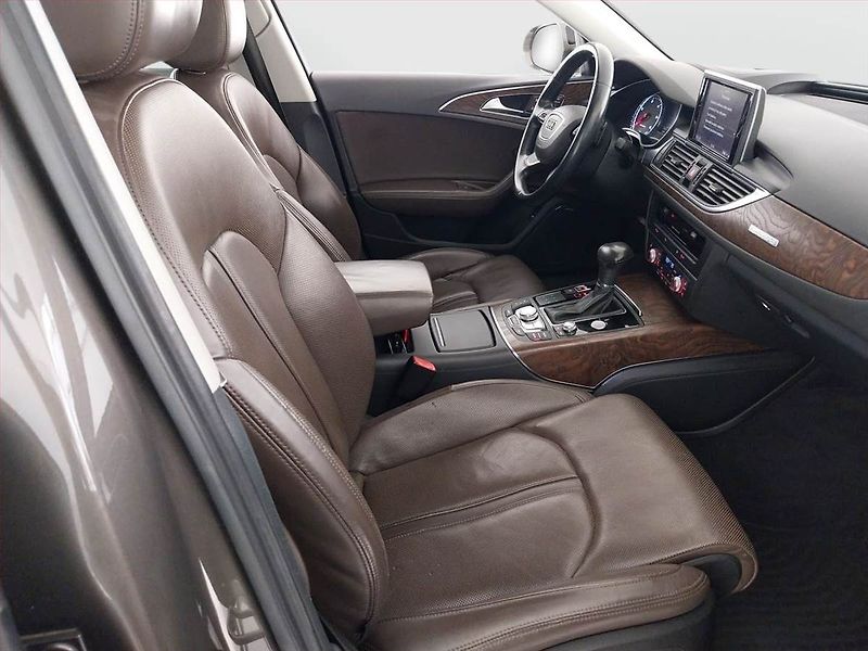 Audi A6 Allroad (2012) 3.0 TDI, 4X4, Automat - fotka 9 z 24