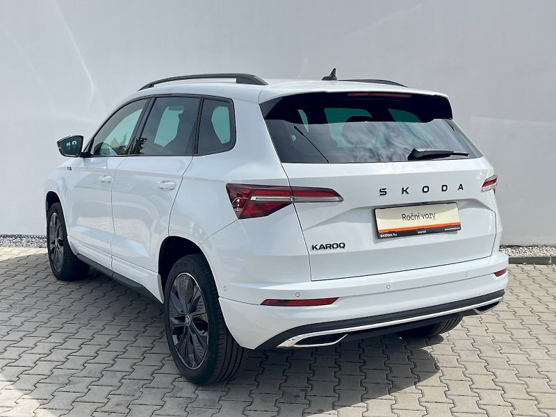 Škoda Karoq (2024) Sportline 1,5TSI 110kW DSG 7st - fotka 6 z 33