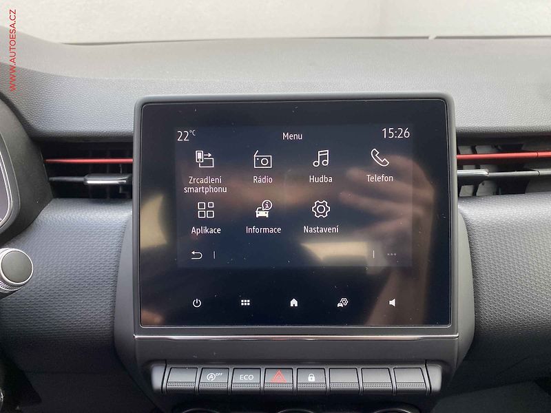 Renault Clio (2020) 1.0 TCe, 2.maj,ČR, STK5/28 - fotka 17 z 17