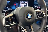 BMW Řada 5 540d xDrive Touring - náhled 20