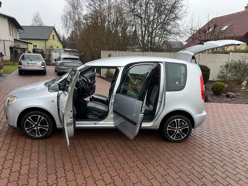 Škoda Roomster 1.2 51KW,ROZVODY+OIL,1MAJITELK - fotka 26 z 43