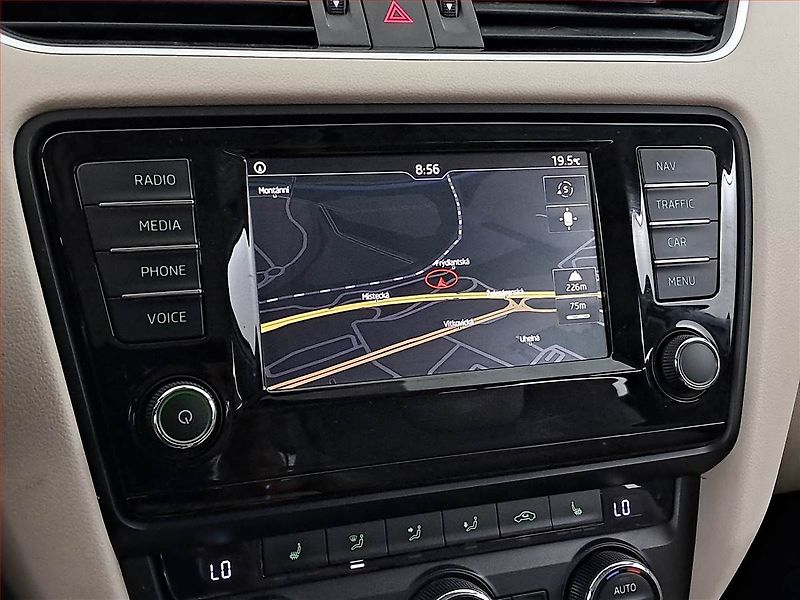 Škoda Octavia (2015) 2.0 TDI, 4X4, Serv.kniha - fotka 13 z 19