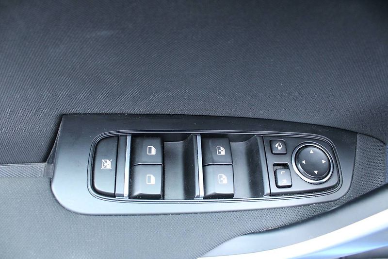 Kia Ceed (2022) 1.5 T-GDI TOP 117kW LED manuál - fotka 10 z 30