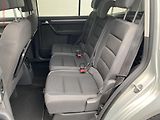 Volkswagen Touran (2013) 1.6 TDi, Comfortline, DSG - náhled 11
