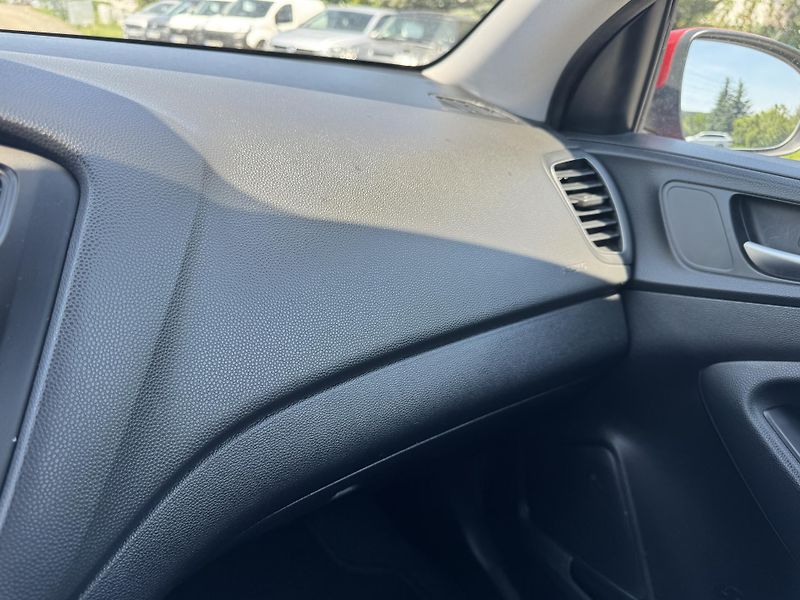 Hyundai i20 1.1CRDi,55kw,klima,ČR,1.maj. - fotka 29 z 31