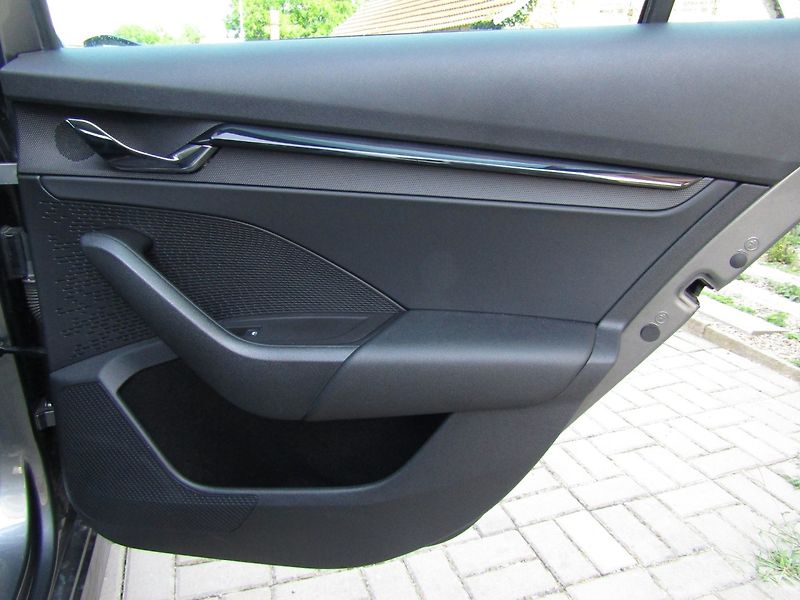 Škoda Octavia (2022) 2.0 TDI 85kW DSG  TOP QUALITY - fotka 28 z 45