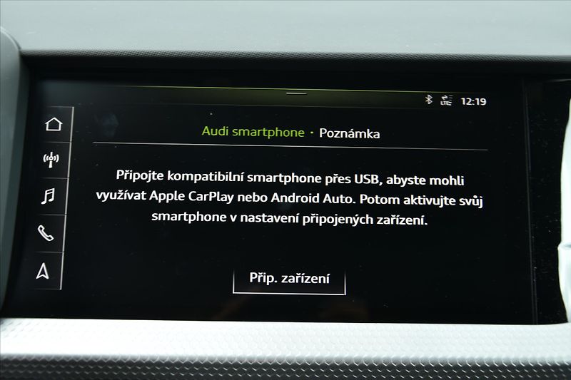 Audi A1 40TFSI 147kW S-LINE SERV.KNIHA - fotka 28 z 31