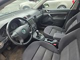 Škoda Octavia (2005) 2.0 TDI - náhled 8