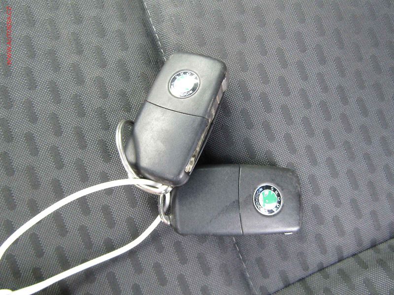 Škoda Roomster (2010) 1.2TSi, 1.maj, Style - fotka 16 z 16