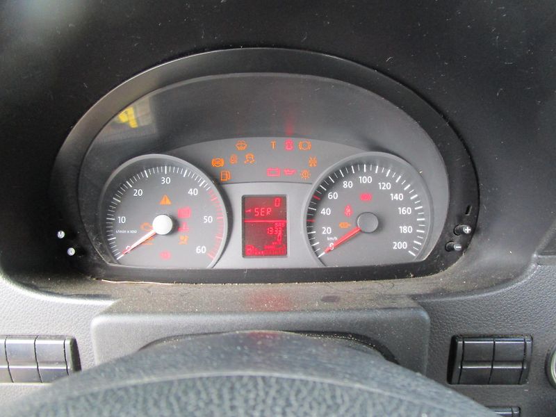 Volkswagen 2,5TDi-120KW - fotka 9 z 12